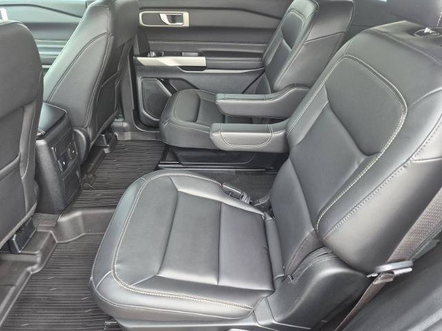 Certified 2024 Ford Explorer XLT w/ Equipment Group 202A AWD/4WD image 24