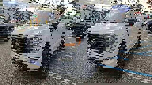 Certified 2022 Ford F150 XLT w/ Equipment Group 301A Mid image 2