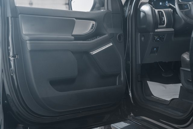 Certified 2025 Ford Expedition Active image 49