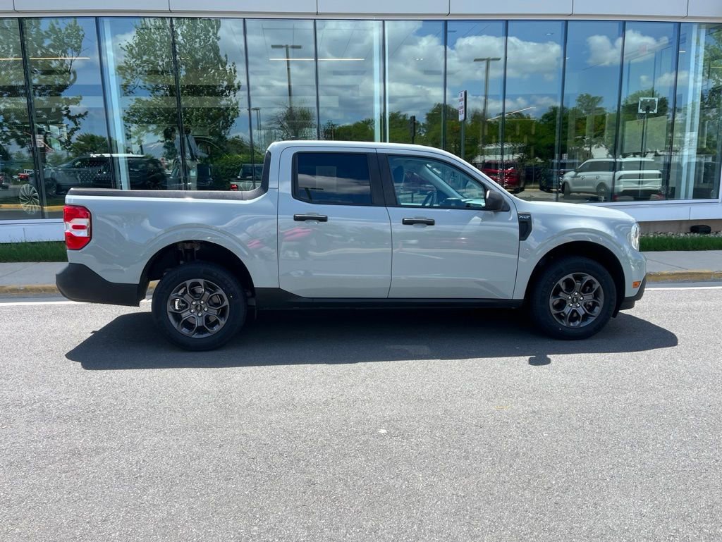Certified 2022 Ford Maverick XLT FWD image 10