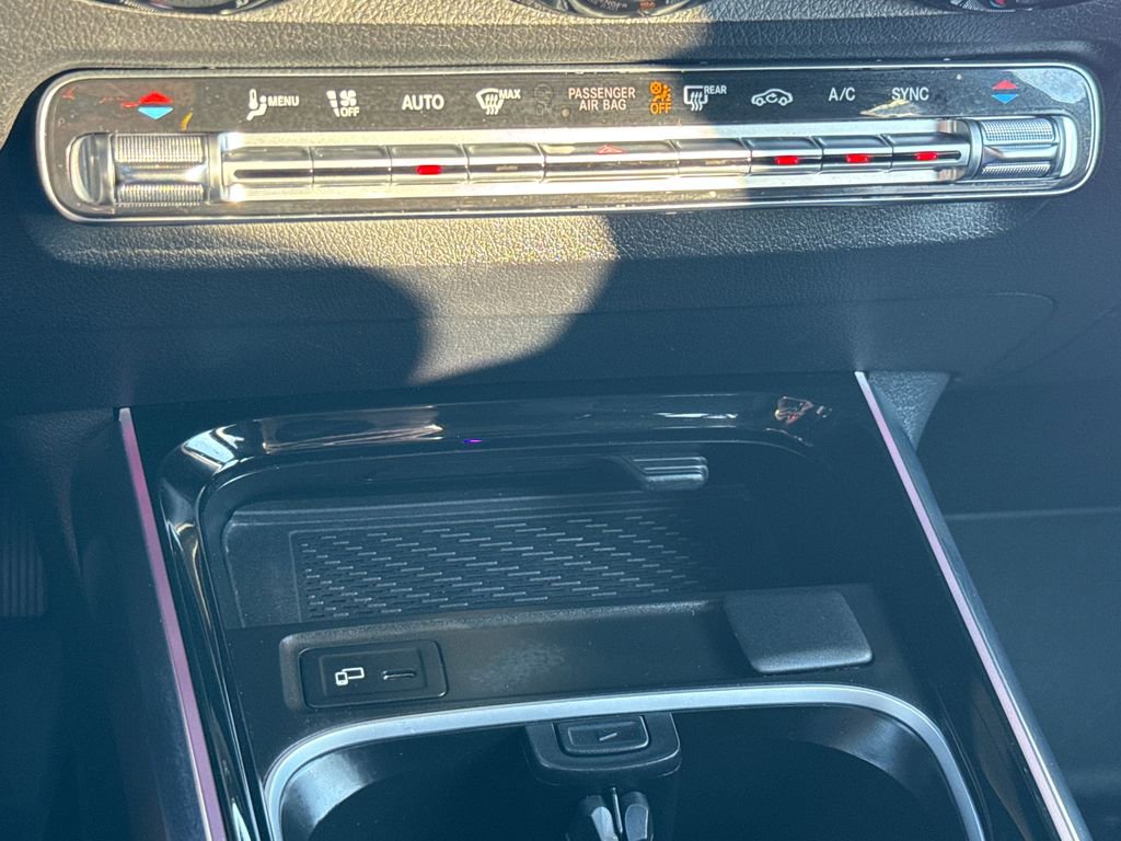 Used 2022 Mercedes-Benz GLB 250 image 21