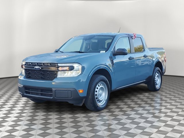 Certified 2023 Ford Maverick XL image 3