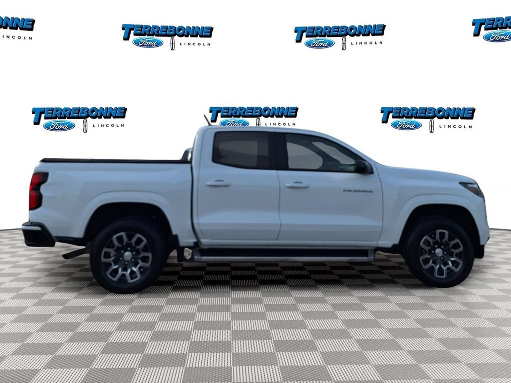 Used 2023 Chevrolet Colorado LT w/ LT Convenience Package III RWD image 4