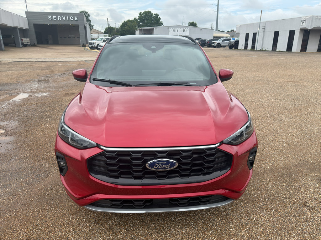 Certified 2026 Ford Escape ST-Line Elite w/ Equipment Group 501A AWD/4WD image 9