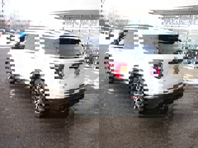 Certified 2020 Ford Explorer ST w/ Premium Technology Package image 7