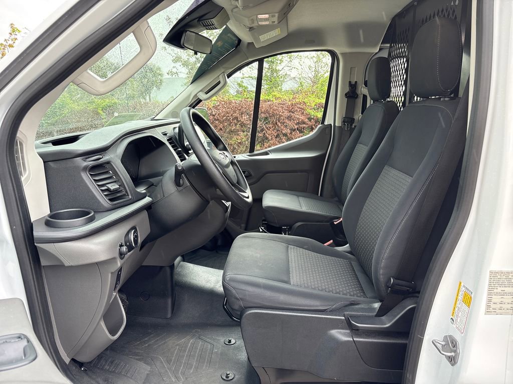Certified 2024 Ford Transit 250 Low Roof w/ Exterior Upgrade Package image 30
