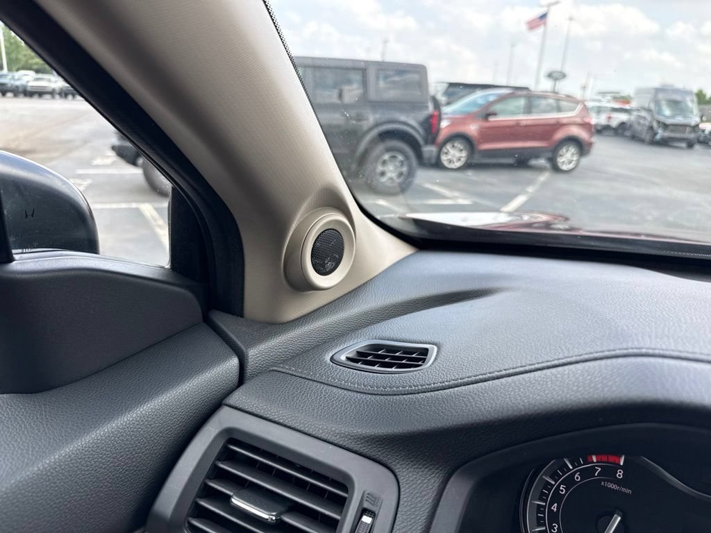 Used 2018 Honda Ridgeline RTL-T image 19