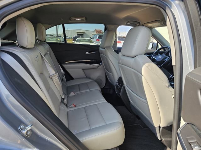 Used 2023 Cadillac XT4 Premium Luxury image 28