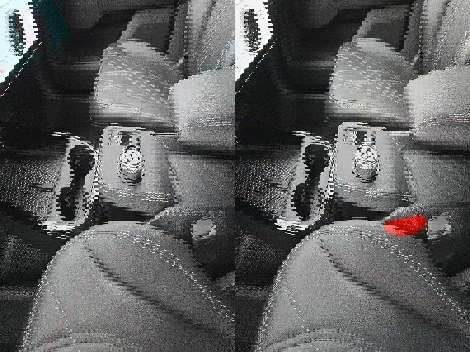 Certified 2022 Ford Mustang Mach-E Select w/ Comfort/Technology Package image 22