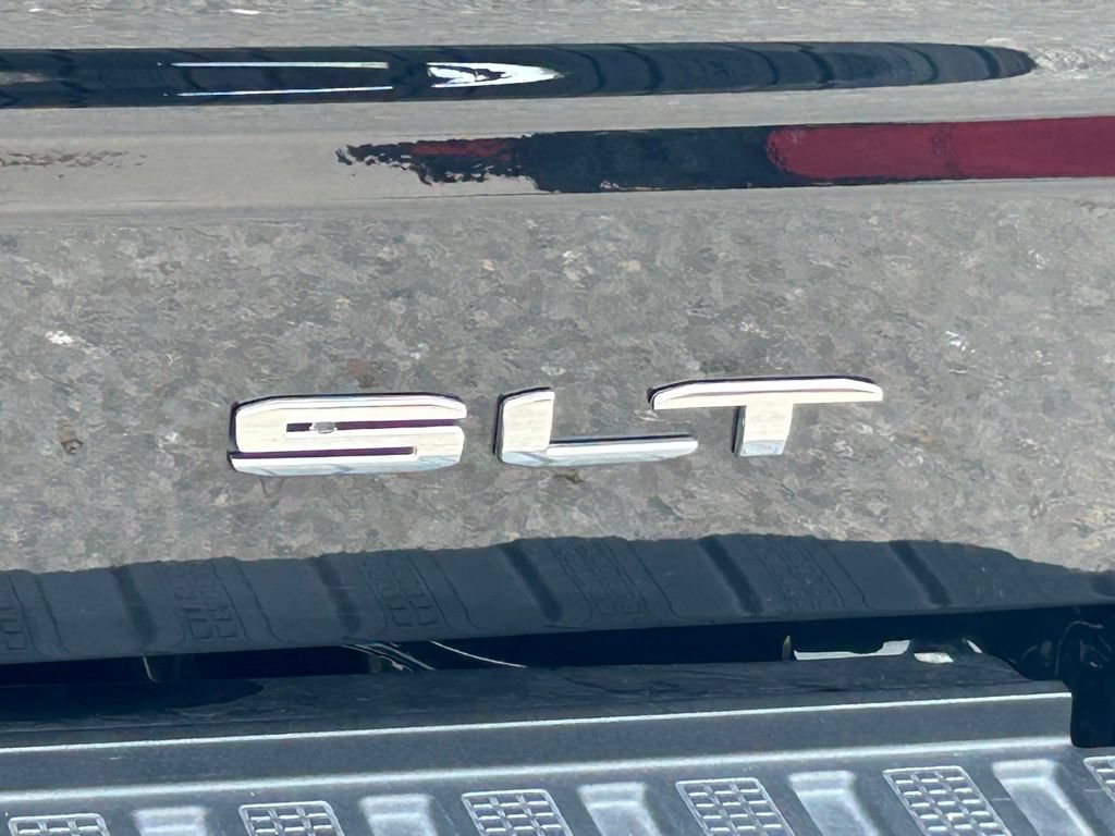 Used 2026 GMC Sierra 1500 SLT RWD image 23