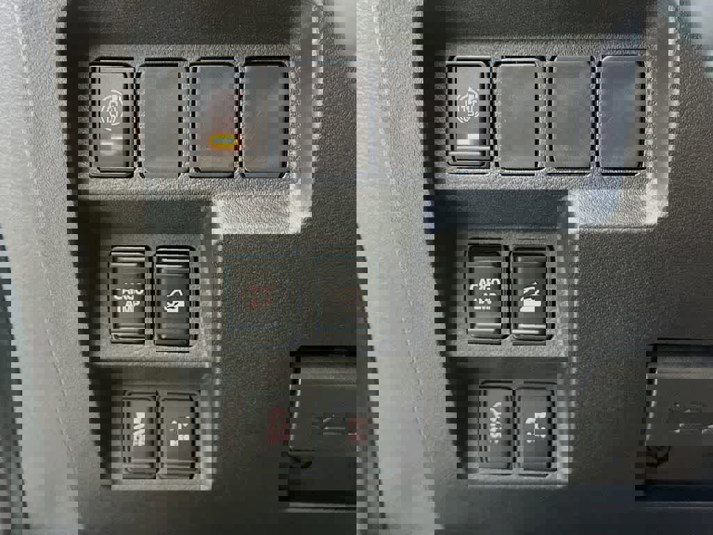 Used 2023 Nissan Frontier PRO-4X w/ Technology Package image 25