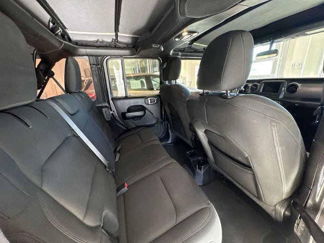 Used 2021 Jeep Wrangler Sport image 26