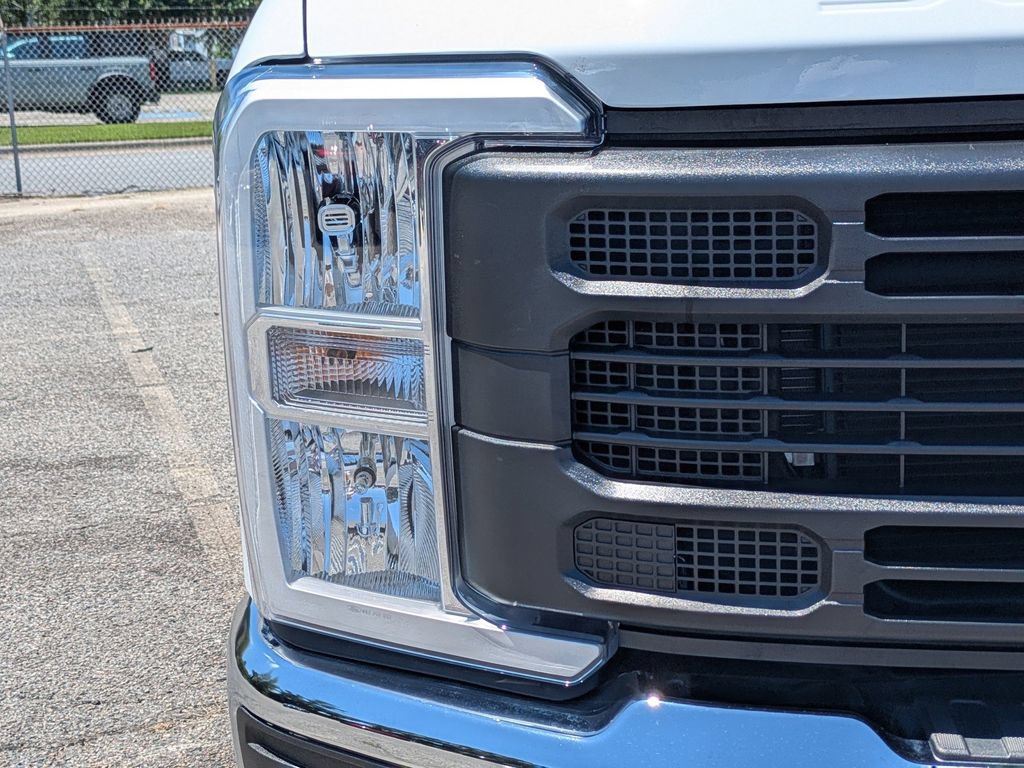 Certified 2025 Ford F350 XL w/ XL Driver Assist Package AWD/4WD image 39
