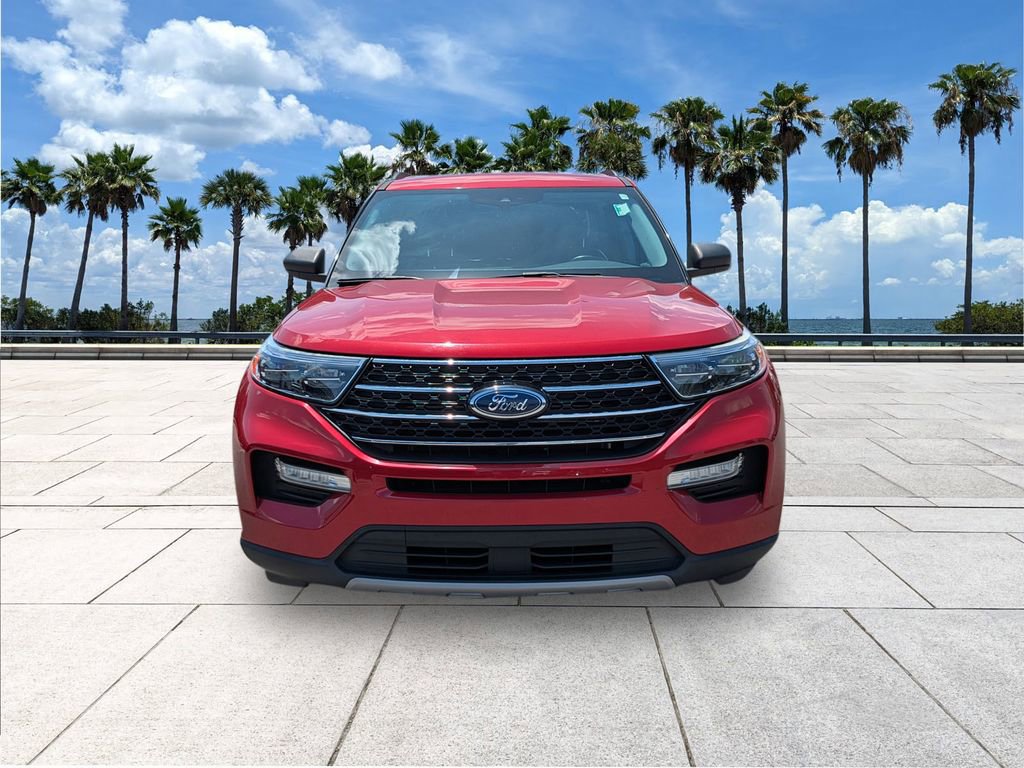 Certified 2021 Ford Explorer XLT w/ Equipment Group 202A RWD image 2