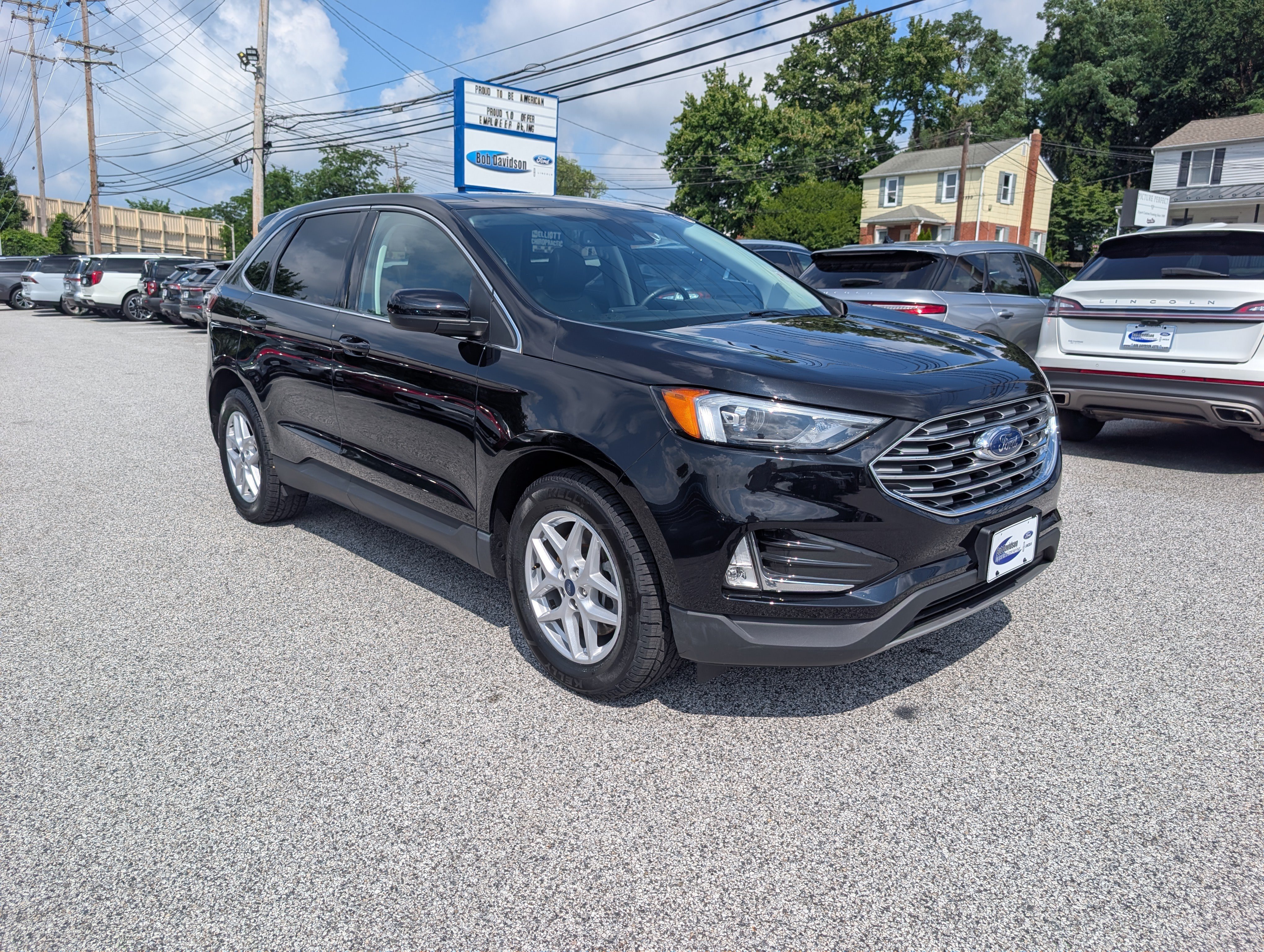 Certified 2022 Ford Edge SEL w/ Convenience Package AWD/4WD image 9