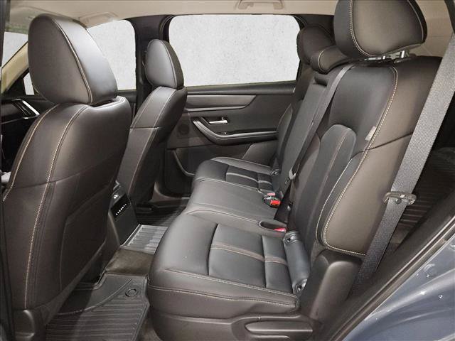 Used 2026 MAZDA CX-70 SC AWD/4WD image 15