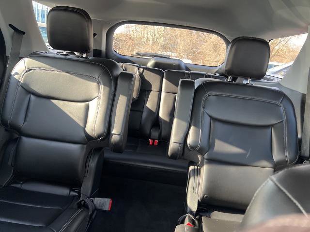 Certified 2022 Ford Explorer XLT w/ Equipment Group 202A image 34