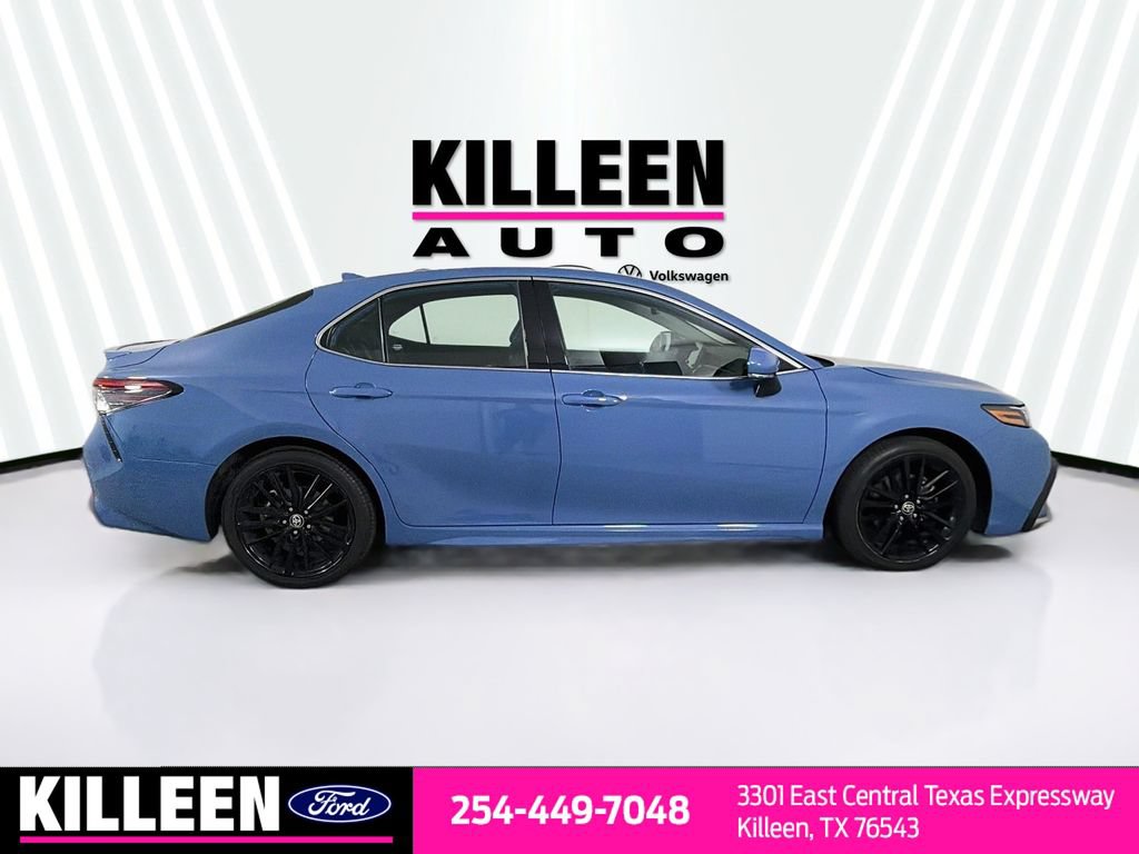 Used 2024 Toyota Camry XSE FWD image 10