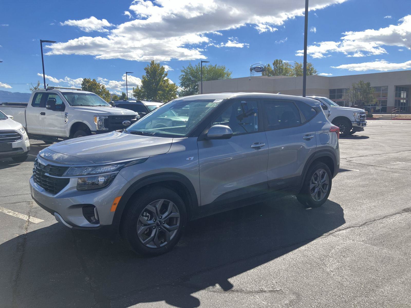 Used 2026 Kia Seltos LX AWD/4WD image 34
