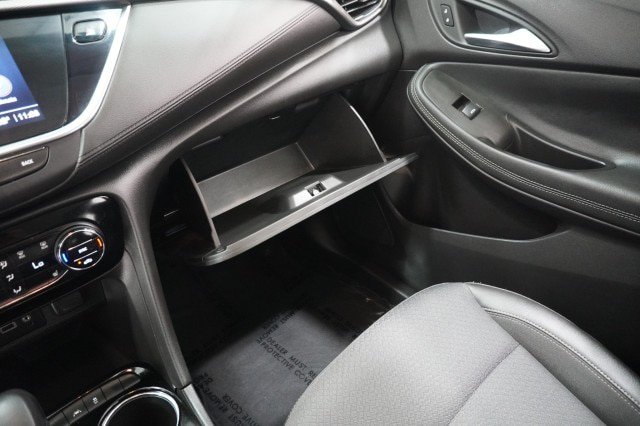 Used 2023 Buick Encore GX Select w/ Sport Touring Package FWD image 32