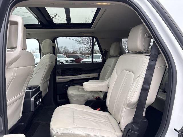 Certified 2020 Ford Expedition Platinum image 24