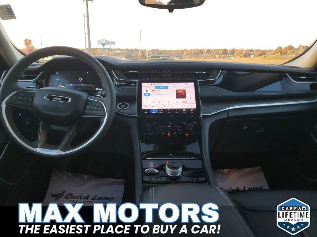 Used 2024 Jeep Grand Cherokee Limited 4xe image 17