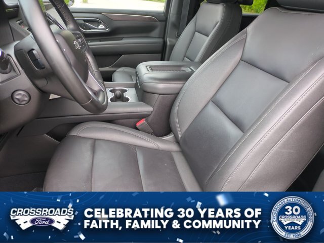 Used 2023 Chevrolet Tahoe Z71 w/ Luxury Package AWD/4WD image 16