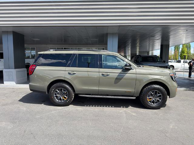 Certified 2025 Ford Expedition Tremor AWD/4WD image 8