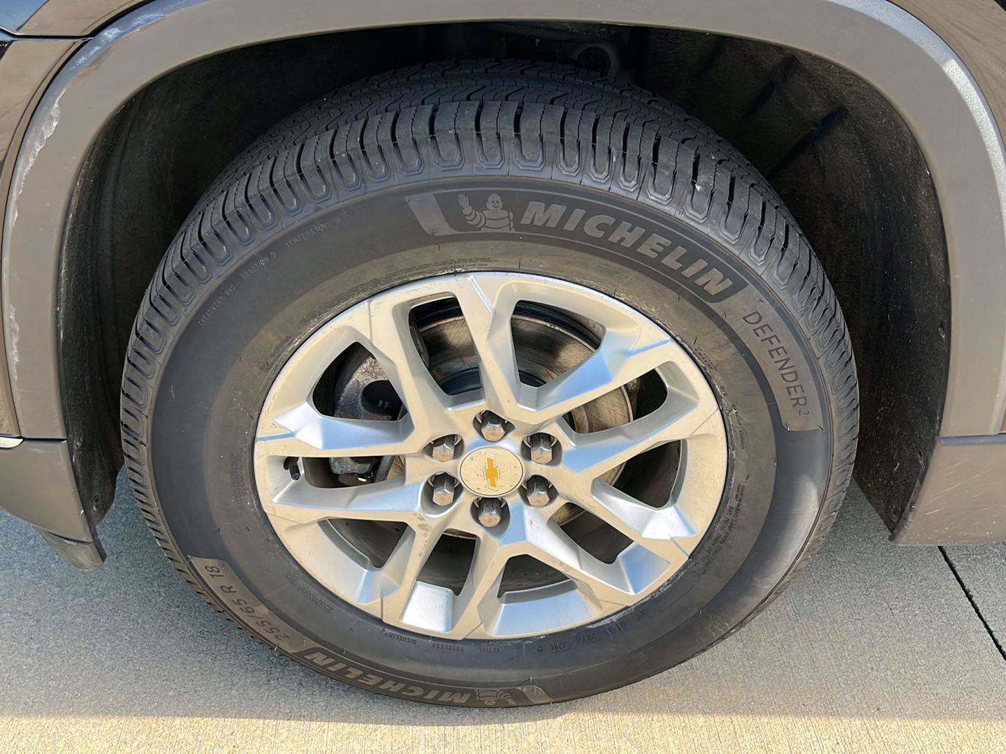 Used 2020 Chevrolet Traverse LT w/ Driver Confidence II Package AWD/4WD image 33