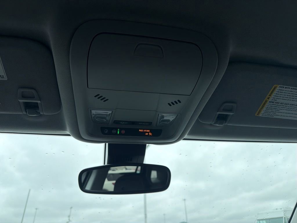 Used 2021 GMC Terrain SLE w/ Driver Convenience Package FWD image 30