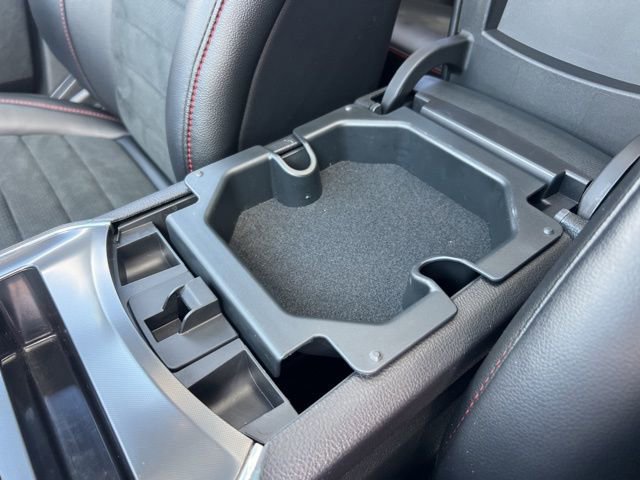 Certified 2023 Ford Edge ST-Line image 18