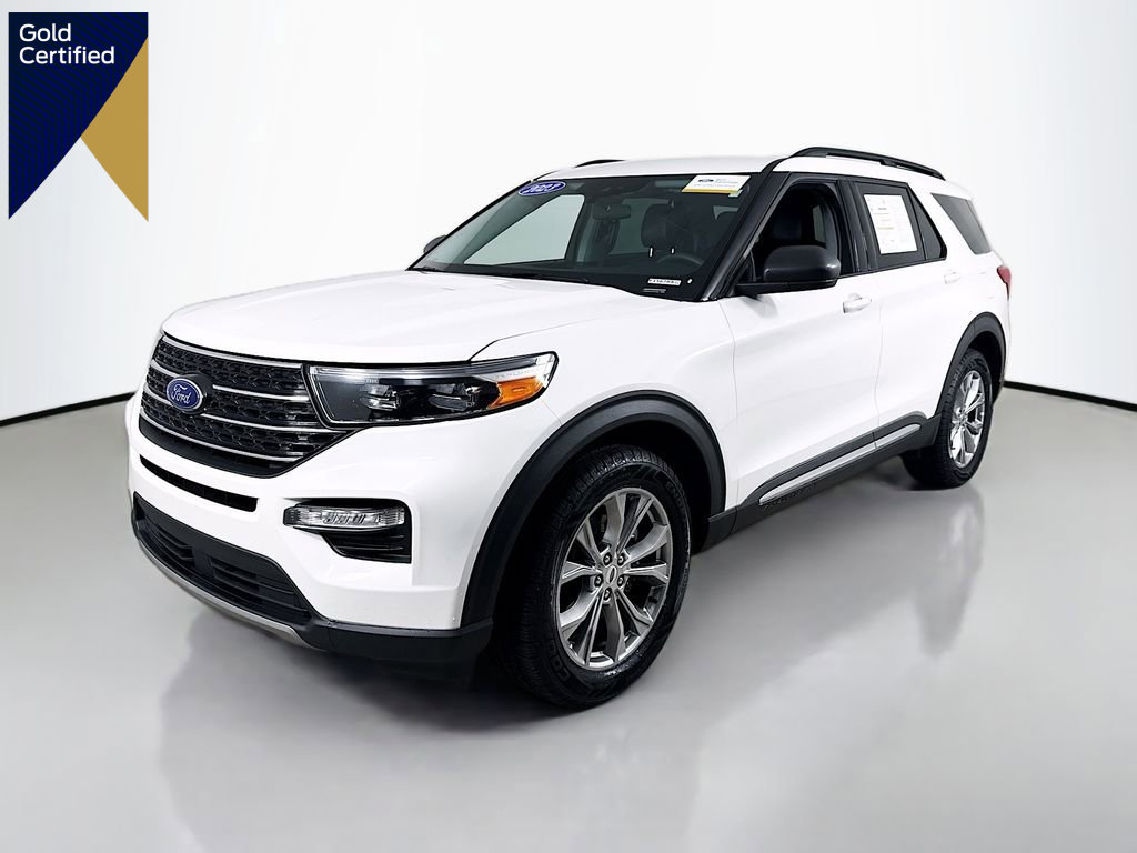 Certified 2023 Ford Explorer XLT w/ Equipment Group 202A image 1