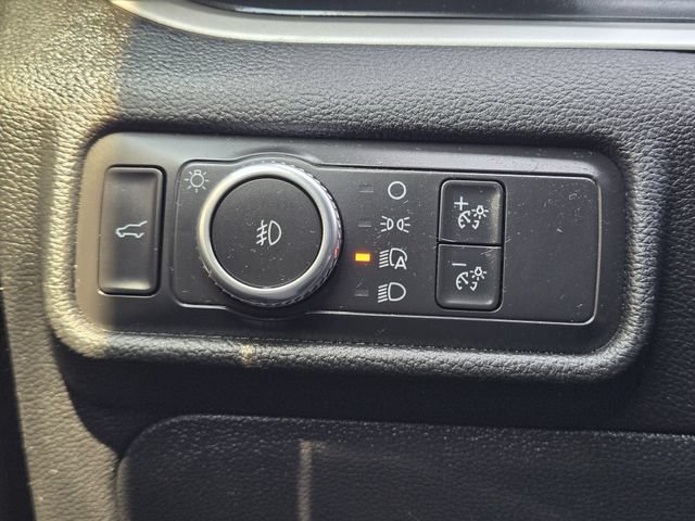 Certified 2020 Ford Explorer XLT w/ Equipment Group 202A RWD image 21