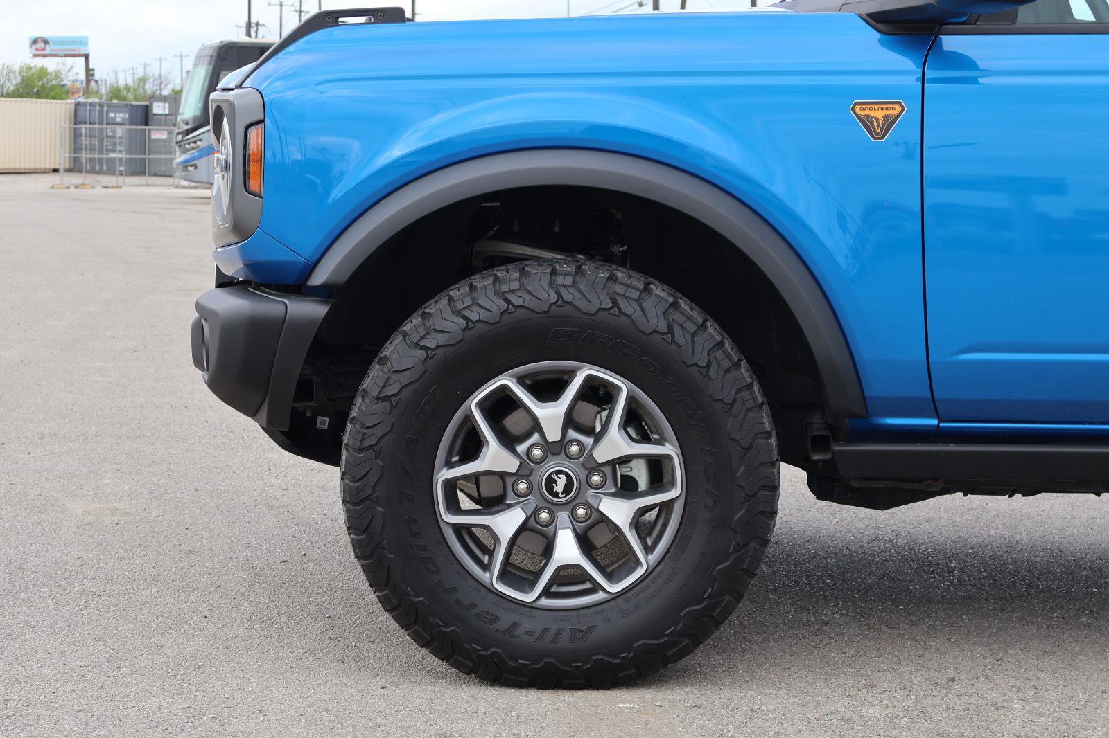 Certified 2025 Ford Bronco Badlands AWD/4WD image 6