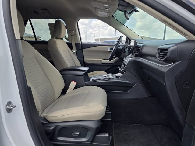 Certified 2021 Ford Explorer XLT RWD image 26