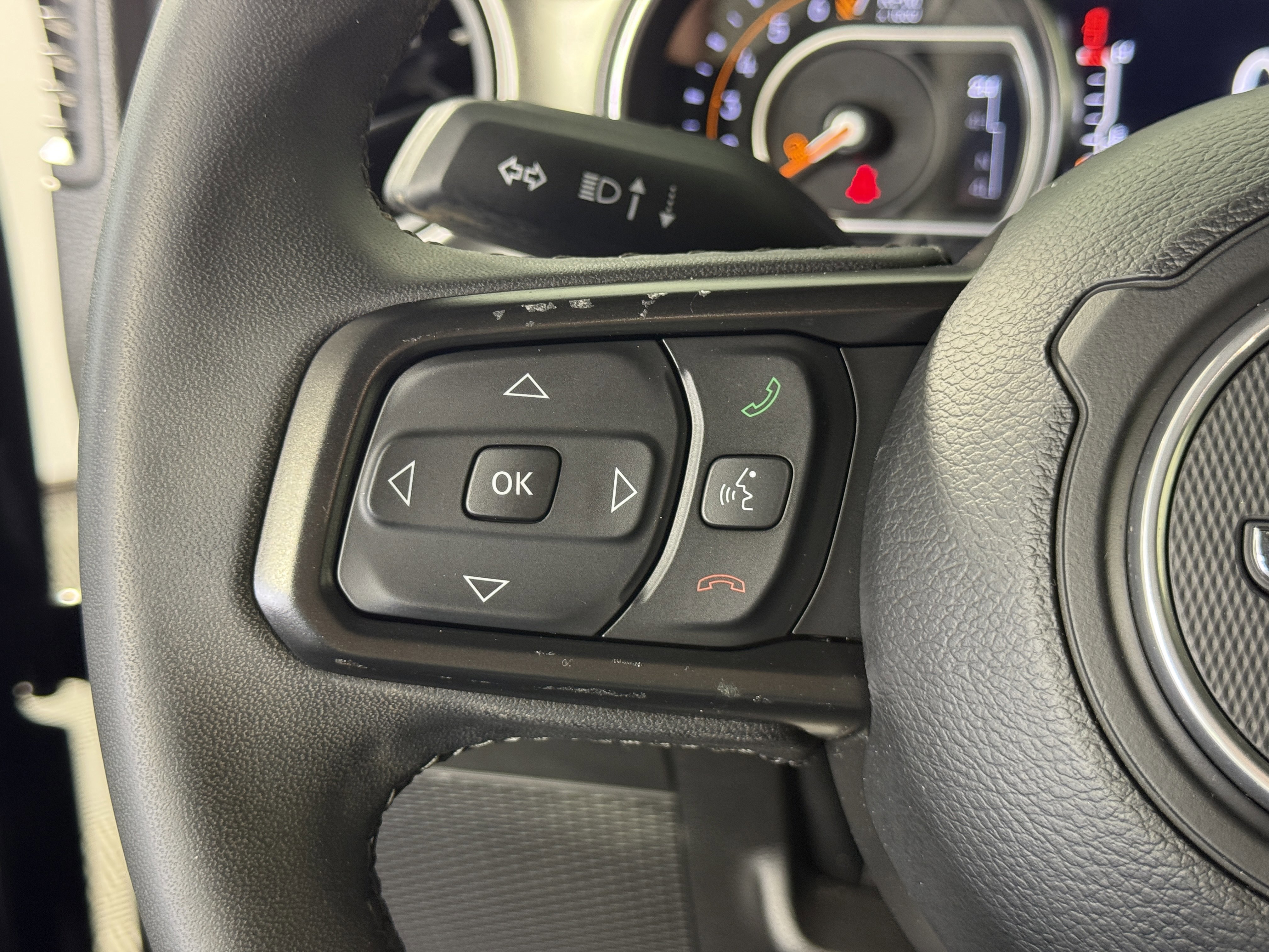 Used 2023 Jeep Gladiator Willys image 23