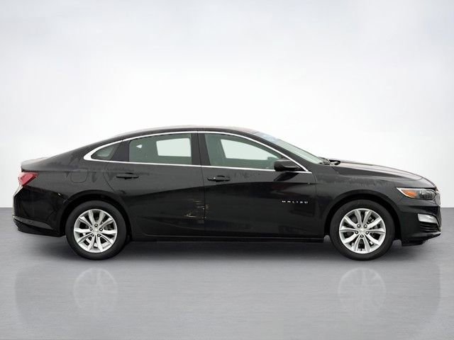Used 2021 Chevrolet Malibu LT FWD image 2