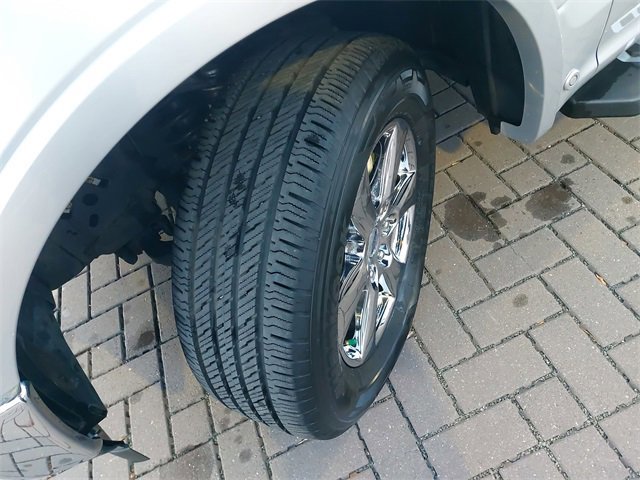 Certified 2019 Ford F150 Lariat w/ Equipment Group 502A Luxury image 29