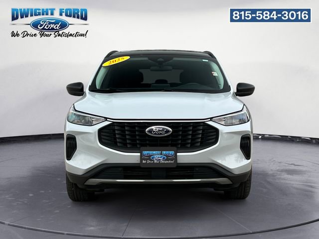 Certified 2025 Ford Escape Active FWD image 8