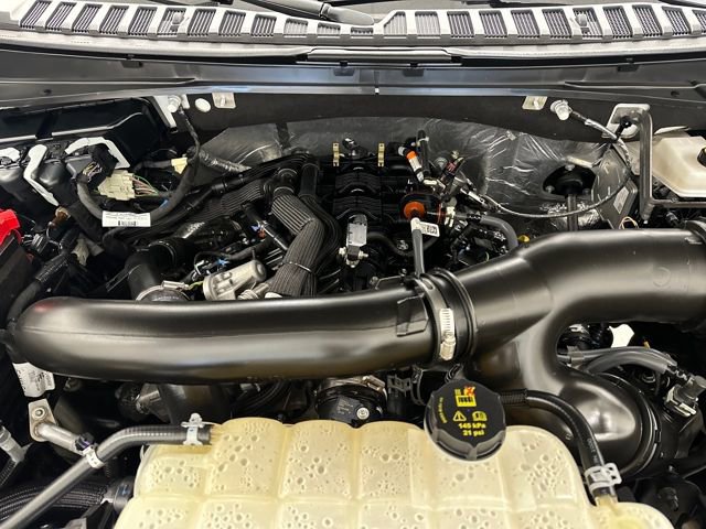 Certified 2025 Ford Expedition Active image 45