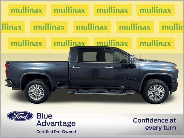 Used 2020 Chevrolet Silverado 2500 High Country w/ Technology Package AWD/4WD image 2