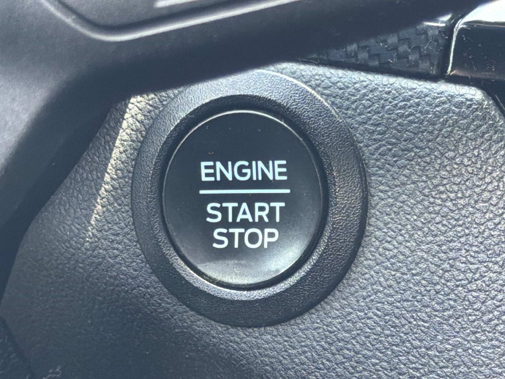 Certified 2024 Ford Escape ST-Line FWD image 16