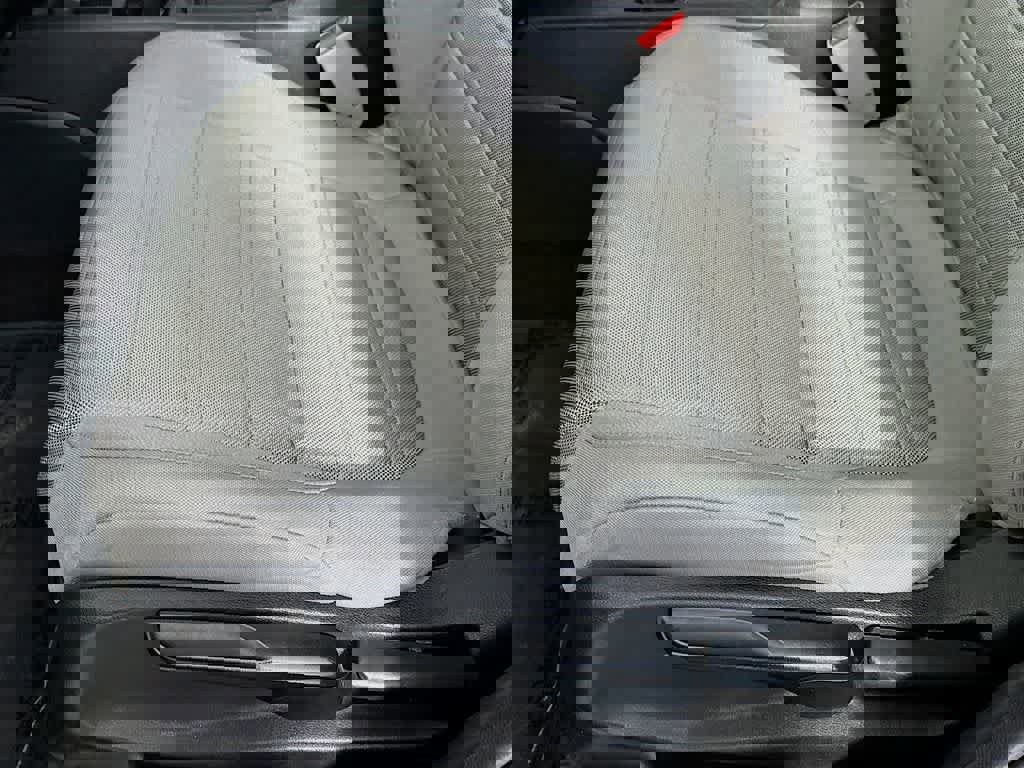 Used 2018 Honda CR-V LX image 29