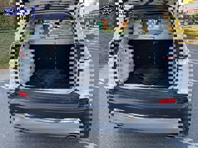 Used 2021 Jeep Cherokee Limited image 14