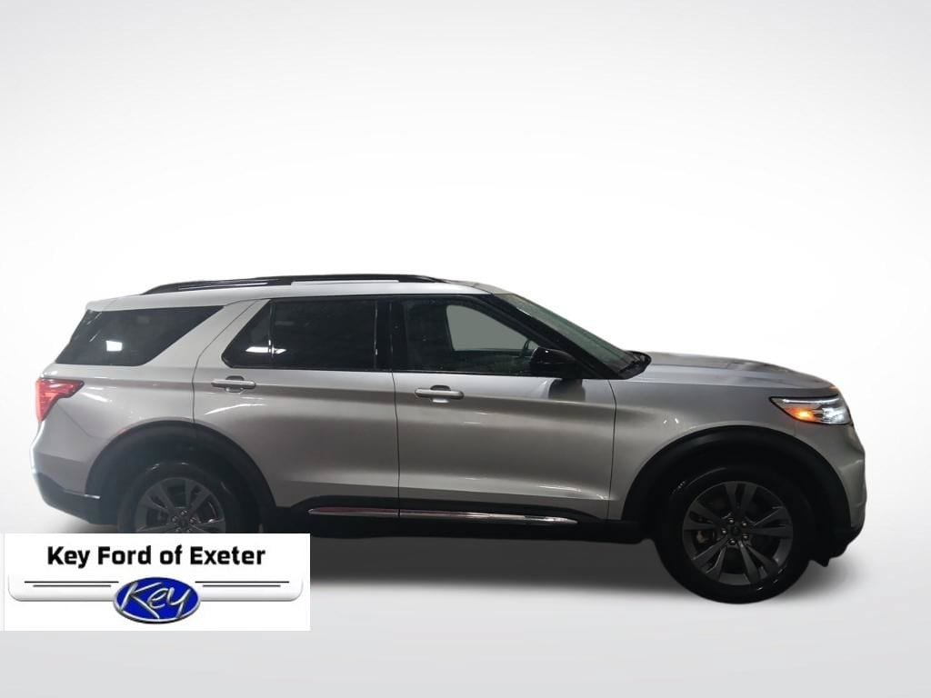 Certified 2022 Ford Explorer XLT w/ Equipment Group 202A AWD/4WD image 1