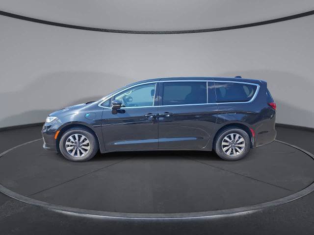 Used 2023 Chrysler Pacifica Touring-L FWD image 5