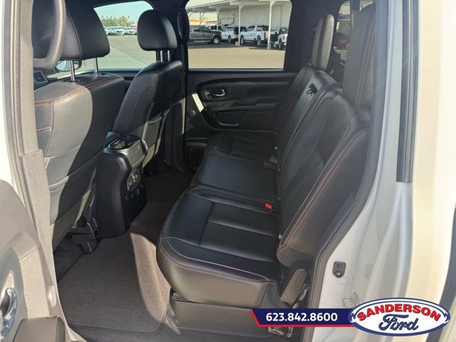 Used 2021 Nissan Titan PRO-4X w/ Pro-4x Convenience Package image 12
