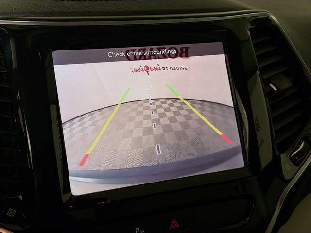 Used 2019 Jeep Cherokee Limited image 16