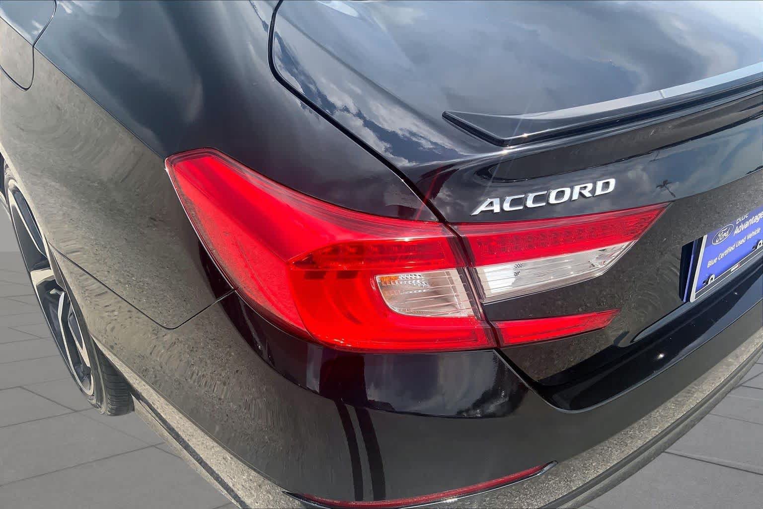 Used 2022 Honda Accord Sport image 29