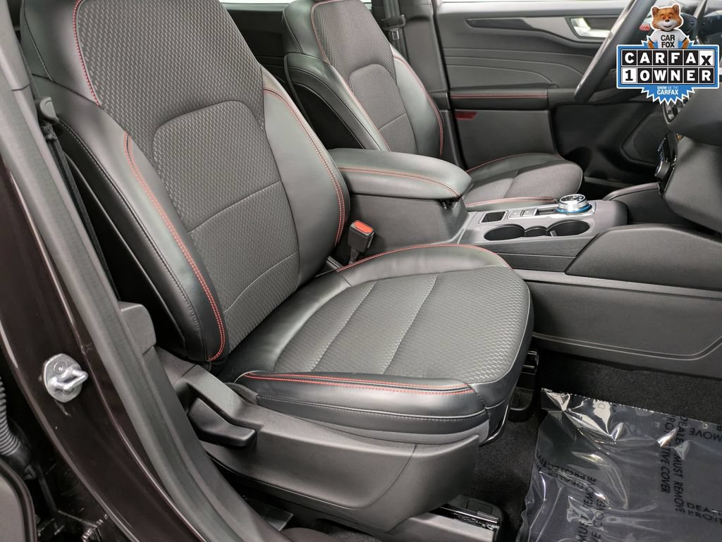 Certified 2023 Ford Escape ST-Line w/ Tech Pack #1 AWD/4WD image 30